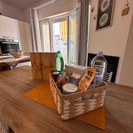 Il Don Minzoni 98 "Casa Vacanze" Lido di Camaiore Extérieur photo