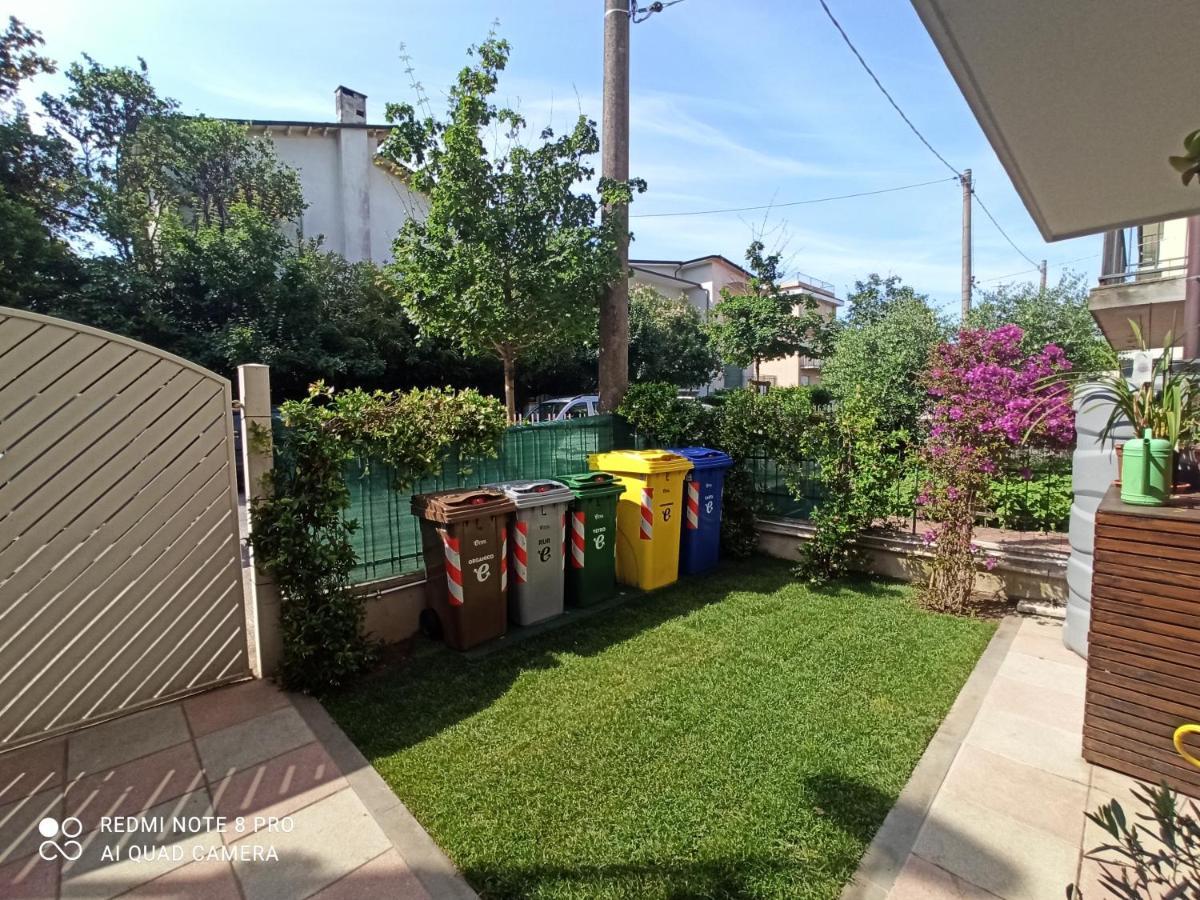Il Don Minzoni 98 "Casa Vacanze" Lido di Camaiore Extérieur photo
