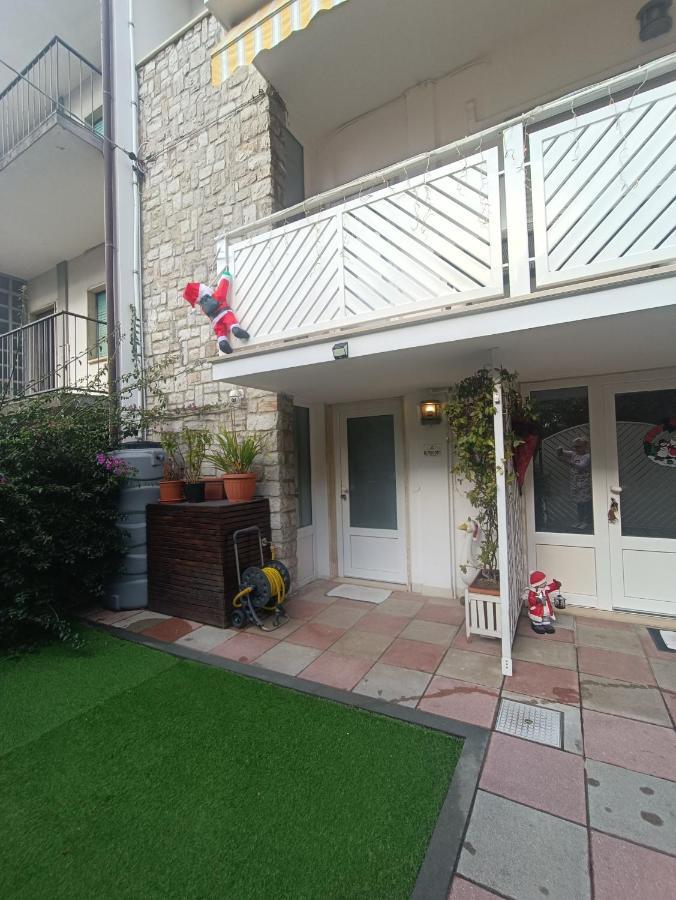 Il Don Minzoni 98 "Casa Vacanze" Lido di Camaiore Extérieur photo